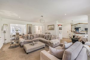 Living Room- click for photo gallery